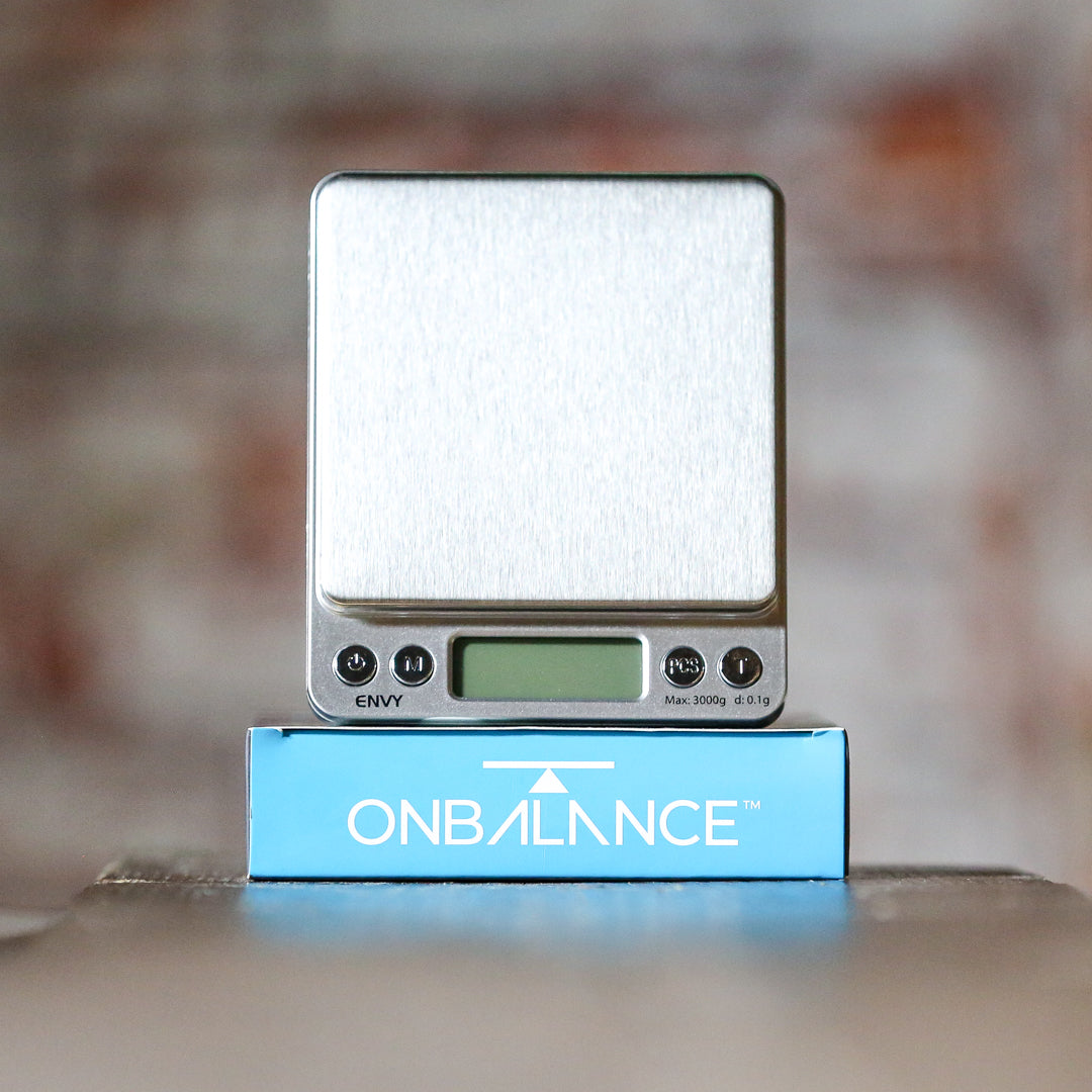 bad hand coffee digital scales. unbalance envy digital mini scales for weighing coffee. nv-300 in silver.